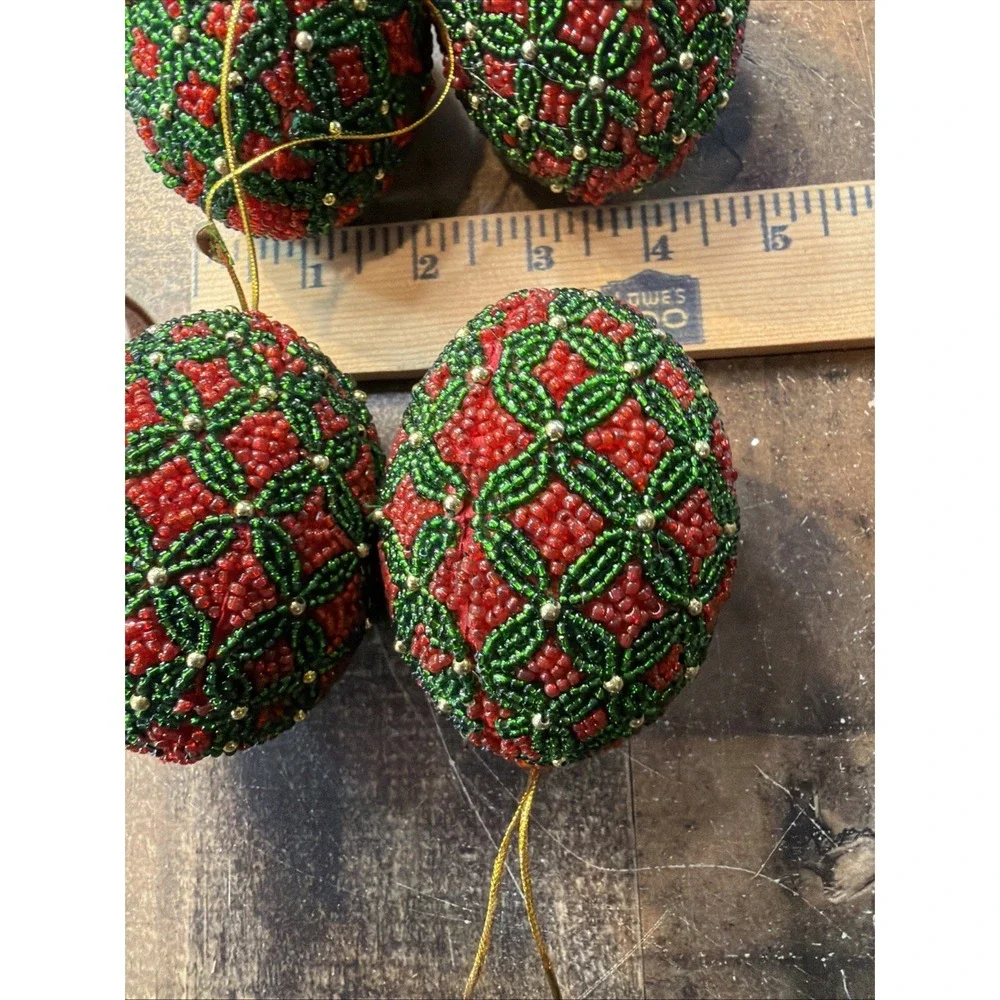 Lot 4 Vtg Hand Beaded Seed Bead Egg Christmas Tree Ornaments Red Green Geometric